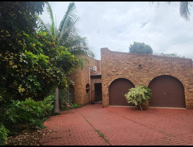 4 BEDROOM HOUSE FOR SALE IN AMANDASIG